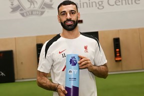  萨拉赫身体对抗 -九游官方平台