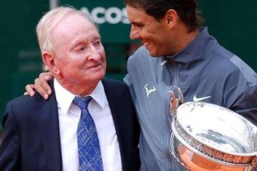 包含大比分获胜首场状态出色，G2观众沸腾！，纳达尔重返赛场全场沸腾不已的词条-jiuyou游戏中心