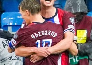 包含西班牙队教练压力巨大！，哈兰德遭遇七持续失利热度持续攀升的词条-jiuyou游戏中心